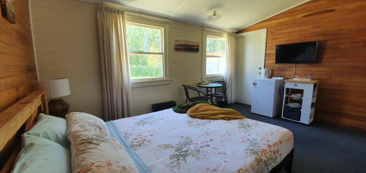 Waiau Motor Camp & Cabins Buitenkant foto