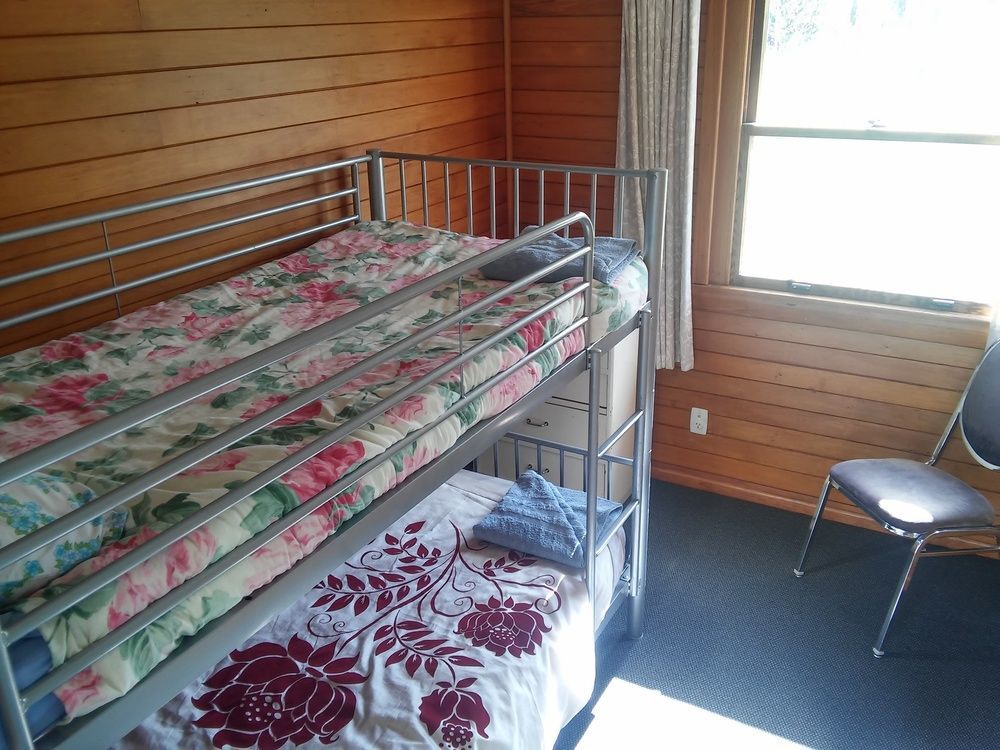 Waiau Motor Camp & Cabins Buitenkant foto