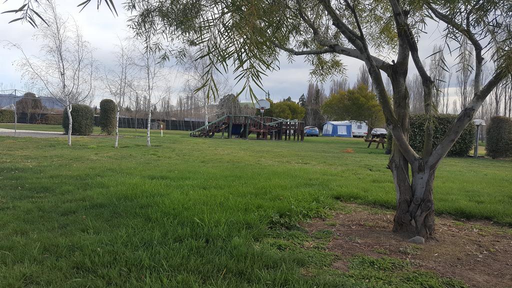 Waiau Motor Camp & Cabins Buitenkant foto