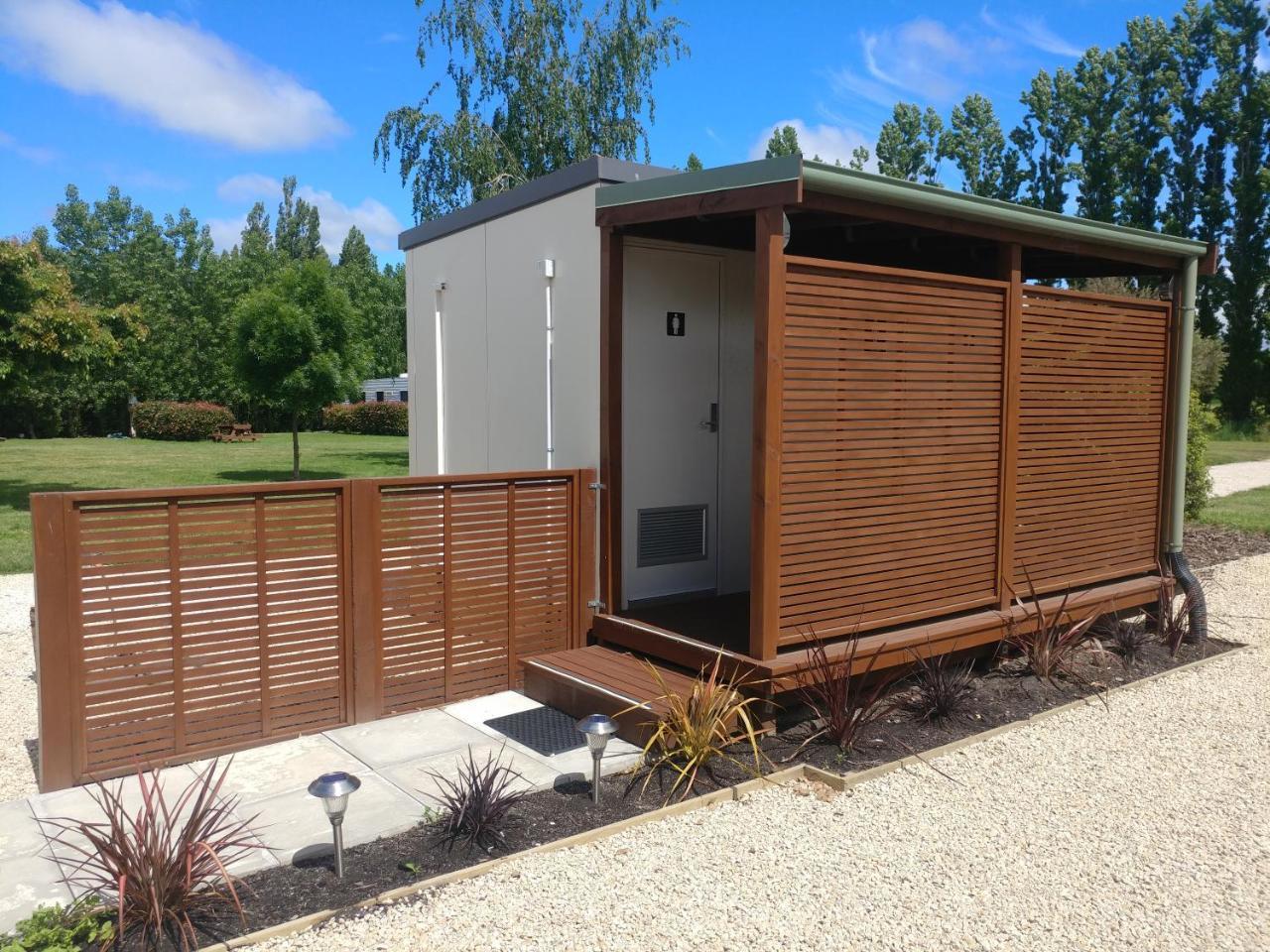 Waiau Motor Camp & Cabins Buitenkant foto