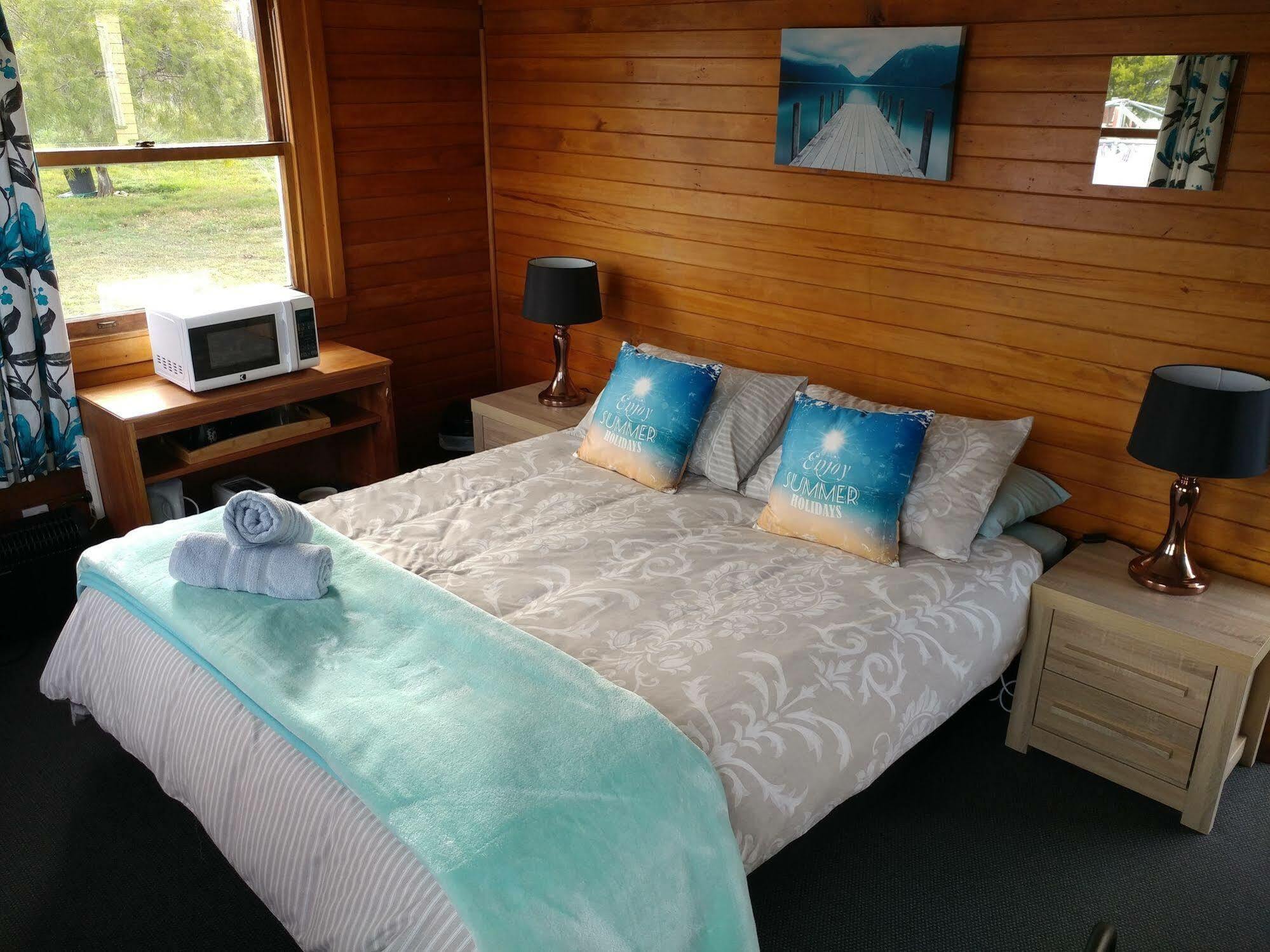 Waiau Motor Camp & Cabins Buitenkant foto