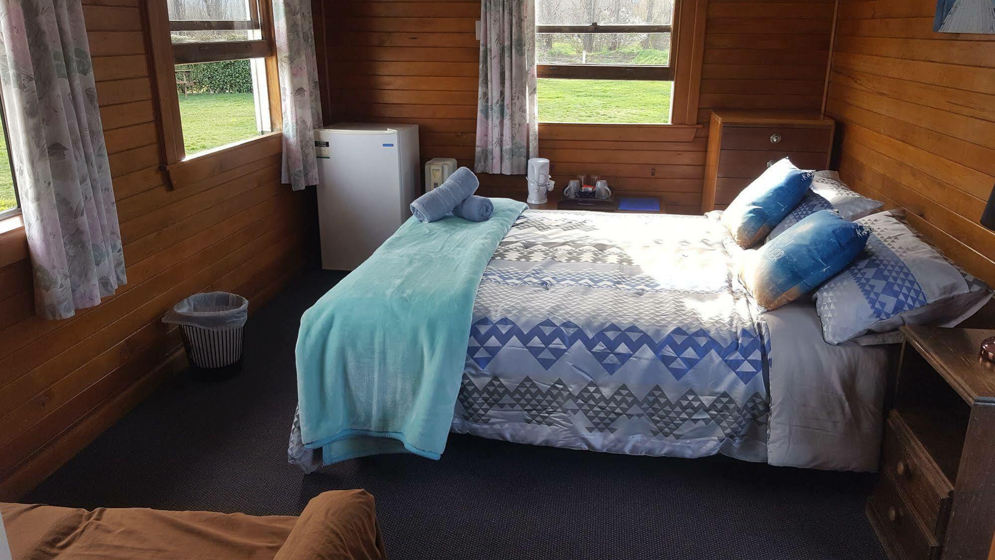 Waiau Motor Camp & Cabins Buitenkant foto